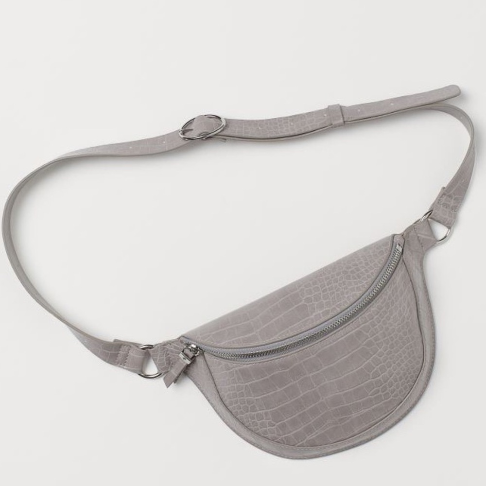 Crocodile-patterned Belt Bag
